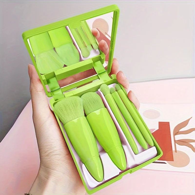 Beauty On The Go Brush Set